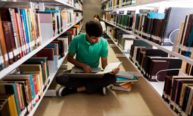 Using a Reverse Transfer May Help You Get an Associate Degree